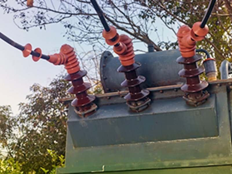 Klemmeschützer® KD-300 / TR-INS (Right Angle) – Transformer application